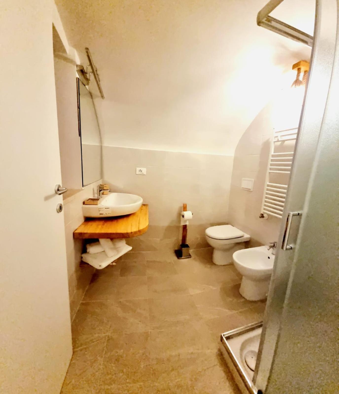 Dimora Grotta Masciarelli Hotel LʼAquila Стая снимка